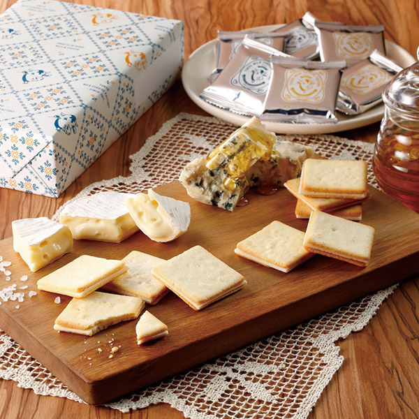 Tokyo Milk Cheese Factory Cookie Assortment 20 cookies (10 Salt & Camembert cookies, 10 Honey & Gorgonzola cookies)