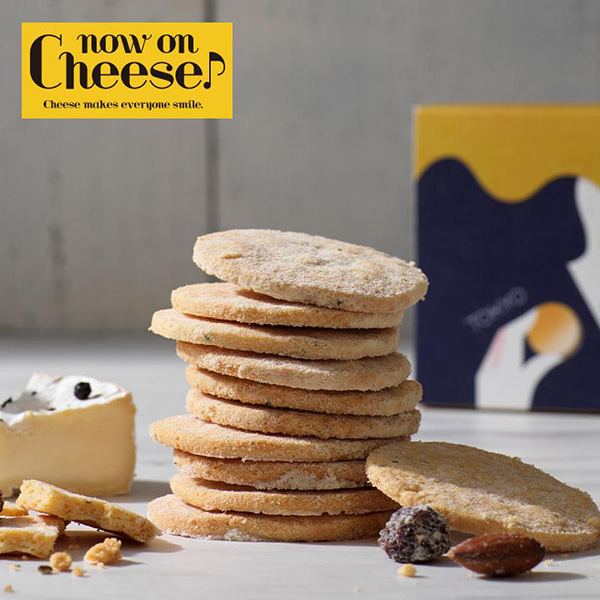 超人气零食团购啦!Cheese Cookie Camembert & Black Pepper (12pcs)日本酥脆芝士曲奇卡蒙贝尔芝士&黑胡椒12片