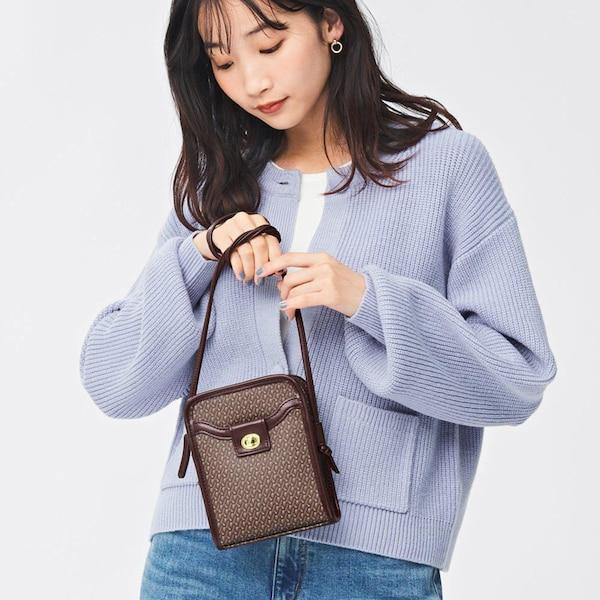 GU Geometric Mini Pouch