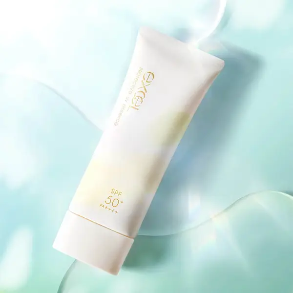 开价防晒界的扛把子选手Excel Protector Uv Essence 60G Spf50+ Pa ++++  #Bergamia&Eukaly防晒界的小香水Excel防晒新版 轻薄肤感超好spf50+pa++++肤感最佳防晒 限定香氛入  佛手柑桉树香氛款